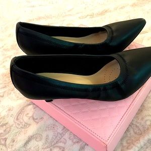 Clarks Ultimate Comfort Shondrah Elegant Heel